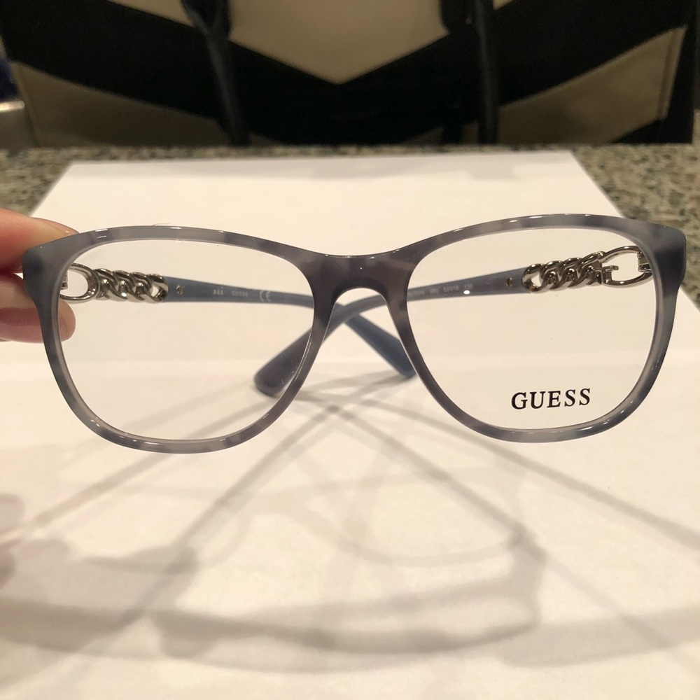 Guess GU2559 Glasses - Picture 3 of 7